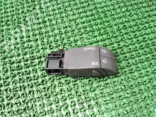 Used Switch RENAULT TRAFIC II Van (FL) 1.9 dCi 80 (FL0B) (82 hp) 23079352