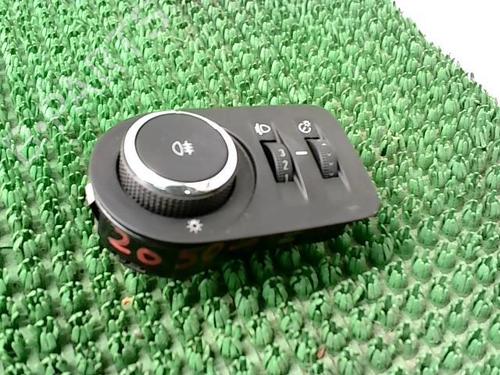 Used Headlight switch OPEL CORSA D (S07) 1.3 CDTI (L08, L68) (75 hp) 22088959