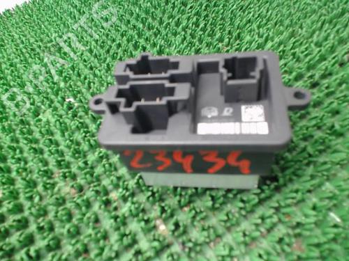Used Heater resistor OPEL VIVARO C Van (K0) 1.5 (120 hp) 22086960