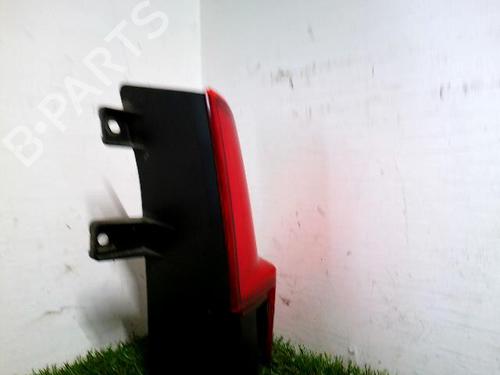 right-tailgate-light-mercedes-benz-vito-mixto-van-w639-2003-36479551 main image