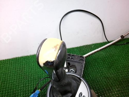 Used Gear lever Gear lever MINI MINI (R50, R53) Cooper (116 hp) 34433223 34433223