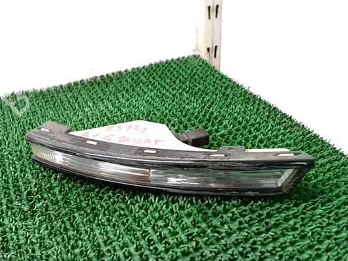 Left front indicator VW PASSAT B6 (3C2) 2.0 TDI 16V | BP24200492C32 