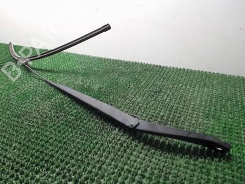 Used Front windshield wiper arm RENAULT SCÉNIC II (JM0/1_) 1.5 dCi (JM1E, JM16) (106 hp) 22081251