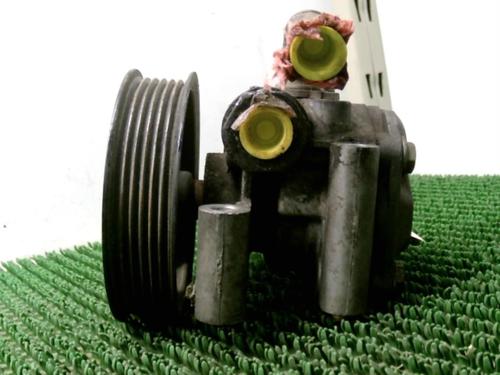 Used Steering pump FORD FIESTA V (JH_, JD_) 1.3 (69 hp) 22078352