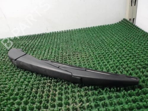Used Rear windshield wiper arm TOYOTA AURIS (_E18_) 1.8 Hybrid (ZWE186_, ZWE186R) (136 hp) 22082489