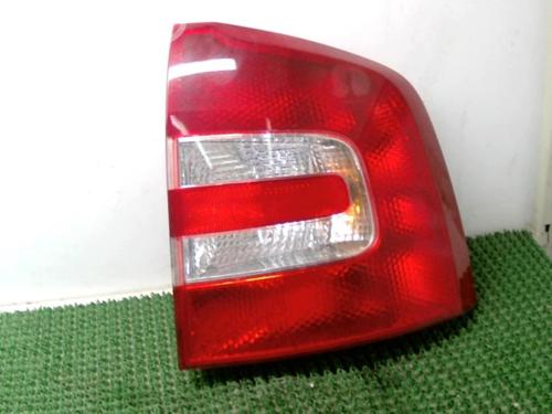 Used Right taillight SKODA OCTAVIA II Combi (1Z5) 1.9 TDI (105 hp) 22078627