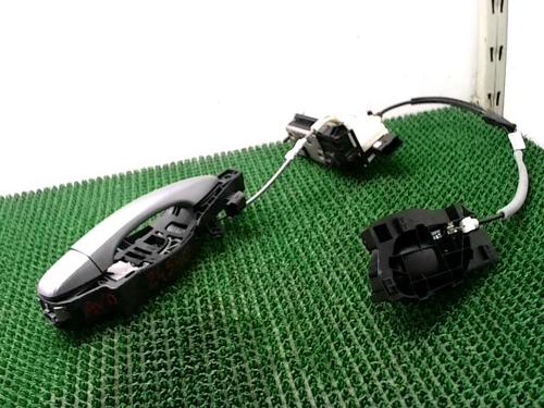 front-right-lock-citroen-c4-ii-nc_-16-bluehdi-100-2009-22784912 main image