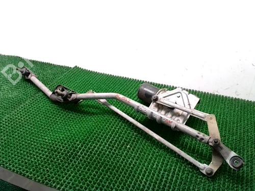 Essuie-glace moteur avant RENAULT SCÉNIC II (JM0/1_) 1.5 dCi (JM02, JM13) (101 hp) 30045137