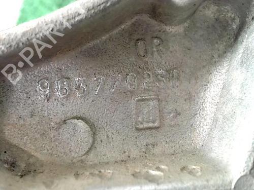 Used Engine mount CITROËN BERLINGO / BERLINGO FIRST MPV (MF_, GJK_, GFK_) 1.9 D (MFWJZ) (70 hp) 22091690