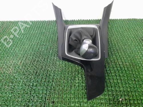 Used Shift knob Shift knob PEUGEOT 308 II (LB_, LP_, LW_, LH_, L3_) 1.6 HDi (92 hp) 22088119 22088119