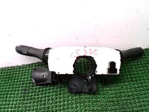 Used Steering column stalk Steering column stalk RENAULT MEGANE IV Hatchback (B9A/M/N_) 1.5 dCi 110 (B9A3) (110 hp) 29986483 29986483