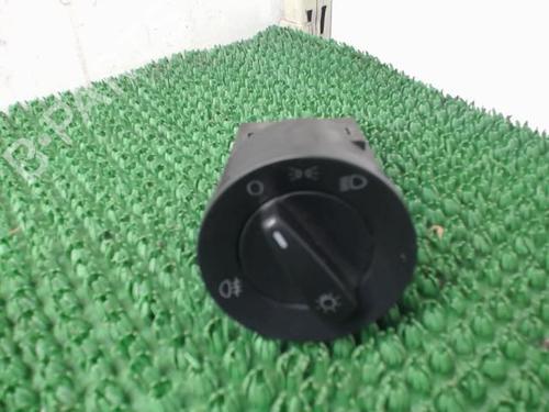 Used Headlight switch Headlight switch VW BORA I (1J2) 1.9 TDI (130 hp) 22088174 22088174