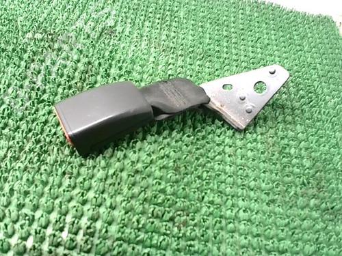 Used Seat buckle Seat buckle PEUGEOT 208 I (CA_, CC_) 1.4 HDi (68 hp) 24350250 24350250