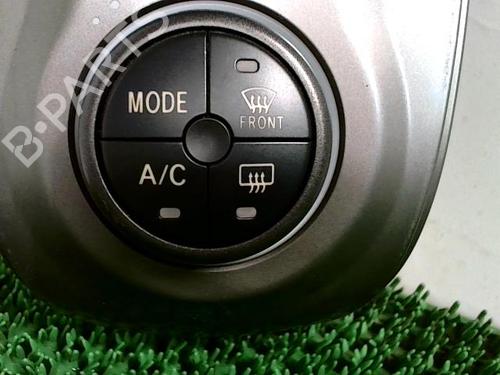 Climate control TOYOTA YARIS (_P9_) 1.4 D-4D (NLP90_, NLP90R) | BP30500068I5