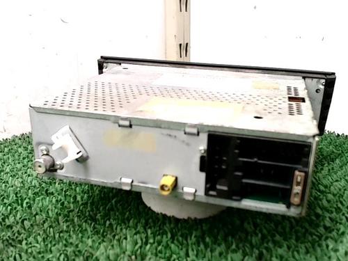 radio-audi-a3-8p1-2003-2004-2005-2006-2007-2008-2009-2010-2011-2012-2013-24889681 main image