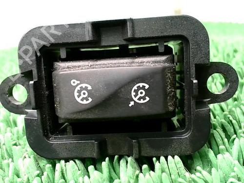 Used Switch RENAULT MEGANE III Coupe (DZ0/1_) 1.5 dCi (DZ09, DZ0D, DZ1F, DZ1G, DZ14, DZ29) (110 hp) 22089007