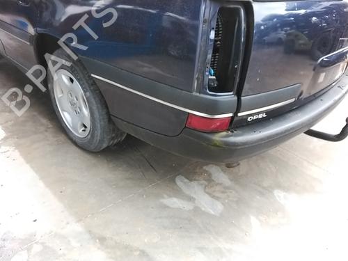 Bagtil kofangere Bagtil kofangere OPEL OMEGA B Estate (V94) 2.5 TD (F35, M35, P35) (131 hp) 36851306 36851306