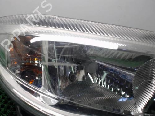 Used Right headlight Right headlight 22077538 22077538