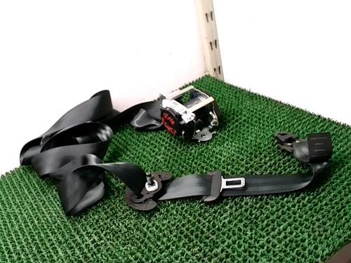 Used Front right seatbelt Front right seatbelt CITROËN C3 III (SX) 1.5 BlueHDi 100 (SXYHYP, SXYHTU) (102 hp) 22438468 22438468