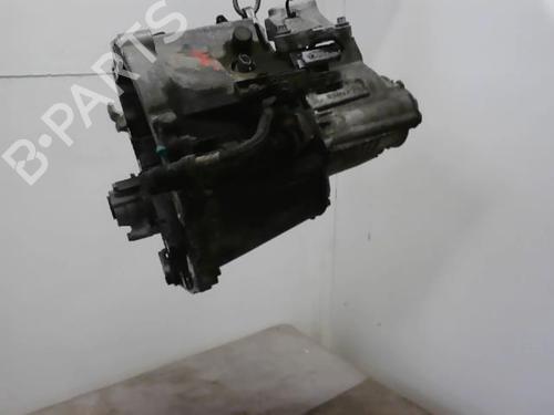 Gearbox CITROËN C4 III (BA_, BB_, BC_) BLUEHDI 110 (BBYHSA) | BP32223090M3 