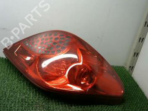 Used Left taillight Left taillight 20875272 20875272