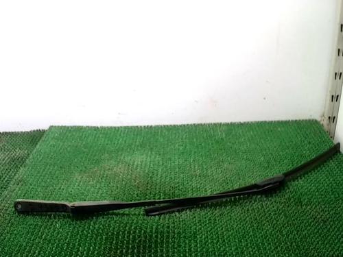 Used Front windshield wiper arm OPEL VIVARO A Van (X83) 2.0 CDTI (F7) (114 hp) 29028057