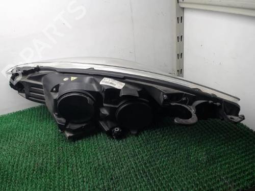 Used Right headlight Right headlight PEUGEOT 407 (6D_) 1.6 HDi 110 (6D9HZC, 6D9HYC) (109 hp) 20875362 20875362