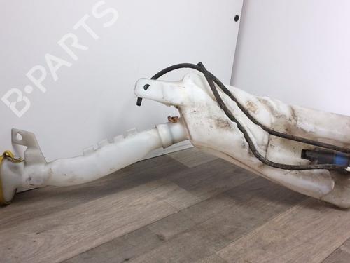 windscreen-washer-tank-renault-clio-iii-br01-cr01-2005-2006-2007-2008-2009-2010-2011-2012-2013-2014-32778038 main image