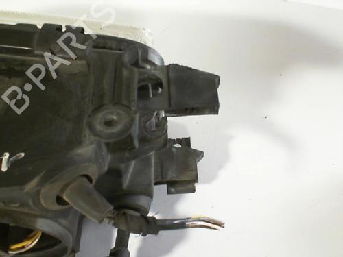 Used Right headlight Right headlight OPEL VECTRA A Hatchback (J89) 1.7 TD (F68, M68) (82 hp) 21850539 21850539