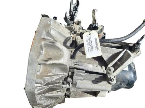 gearbox-renault-clio-iii-br01-cr01-2005-2006-2007-2008-2009-2010-2011-2012-2013-2014-39583893 main image