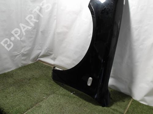 Used Left front fenders Left front fenders 22557951 22557951