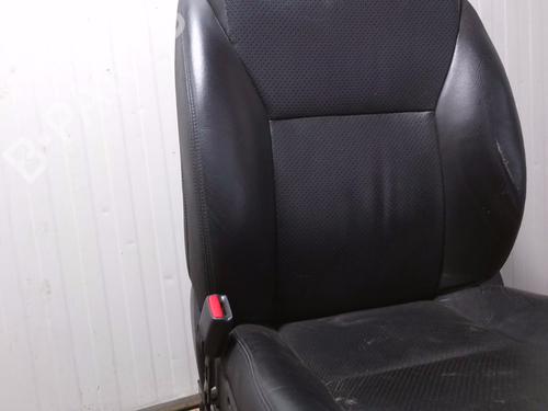 Left front seat TOYOTA AURIS (_E15_) 1.6 (ZRE151_, ZRE151R) | BP35998305C15 - Image 6