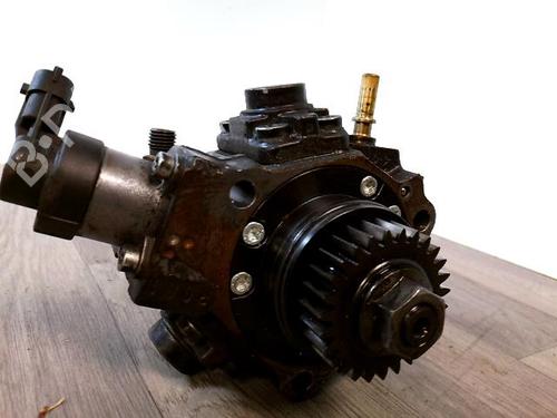 Used Injection pump Injection pump RENAULT GRAND SCÉNIC III (JZ0/1_) 1.6 dCi (JZ00, JZ12) (130 hp) 33682177 33682177