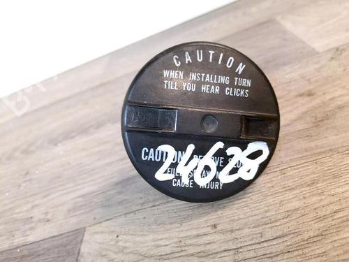 Tankdæksel Tankdæksel TOYOTA RAV 4 I Cabrio (_A1_) 2.0 4WD (SXA10) (129 hp) 33635120 33635120