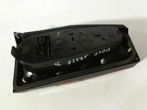 Right taillight VW POLO II (86C, 80) 1.0 | BP21850678C35 