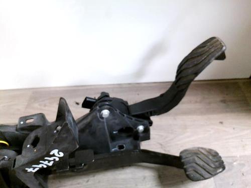 Break pedal RENAULT CLIO V (B7_) 1.5 Blue dCi 85 (B7AG) | BP36651659I19 - Image 5