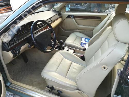 Brugte MERCEDES-BENZ 124 Coupe (C124) 220 CE (124.042) (150 hp) 2035804