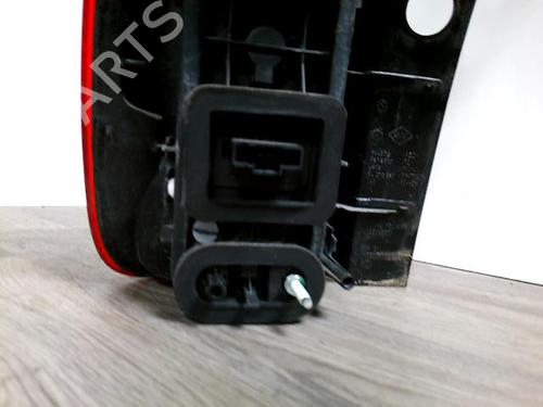 right-taillight-dacia-duster-hs_-2010-2011-2012-2013-2014-2015-2016-2017-2018-34005723 main image