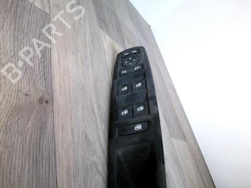 Used Left front window switch Left front window switch RENAULT SCÉNIC III (JZ0/1_) 1.5 dCi (110 hp) 36556882 36556882
