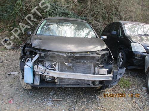 Brugte RENAULT CLIO III (BR0/1, CR0/1) 1.4 16V (98 hp) 4237238