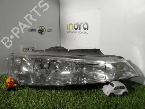 Used Right headlight PEUGEOT 406 (8B) 2.0 HDI 110 (109 hp) 21852071