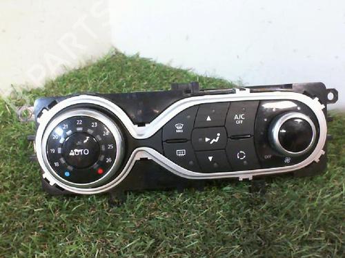 climate-control-renault-clio-iv-bh_-2012-2013-2014-2015-2016-2017-2018-2019-2020-2021-27304514 main image