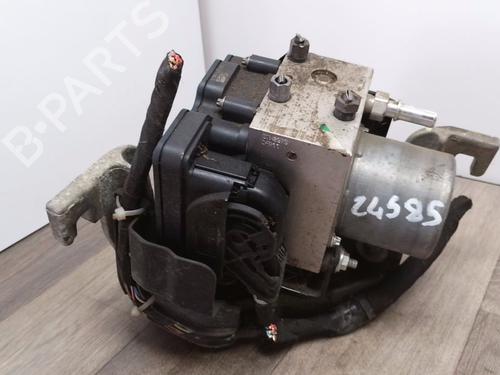 Used ABS pump ABS pump RENAULT ZOE (BFM_) ZOE (92 hp) 32385956 32385956