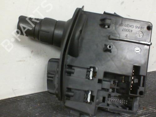 steering-column-stalk-renault-clio-iii-br01-cr01-2005-2006-2007-2008-2009-2010-2011-2012-2013-2014-25867201 main image