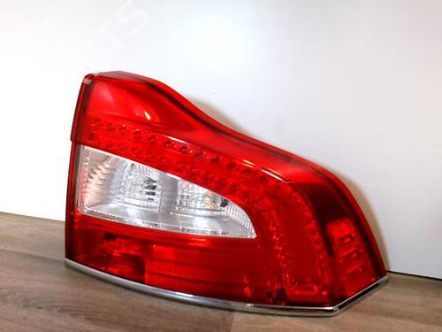 Used Right taillight VOLVO S80 II (124) D5 AWD (215 hp) 31171219