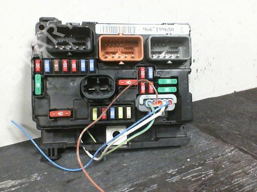 Fuse box CITROËN DS3 (SA_) 1.6 HDi 90 | BP23117228E1 - Image 2