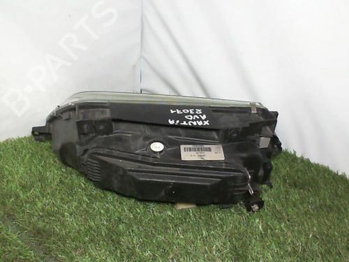 Used Right headlight CITROËN XANTIA (X1_, X2_) 1.9 Turbo D (90 hp) 21856123