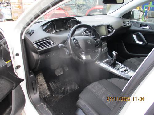 Right front door PEUGEOT 308 SW II (LC_, LJ_, LR_, LX_, L4_) 2.0 BlueHDi 150 | BP30805100C3