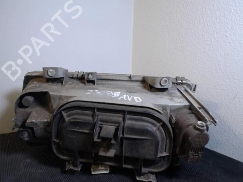 Right headlight PEUGEOT 806 (221) 1.9 TD | BP21857518C29 
