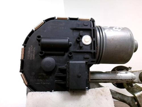 Used Front wiper motor Front wiper motor PEUGEOT 5008 (0U_, 0E_) 1.6 HDi (110 hp) 32241740 32241740